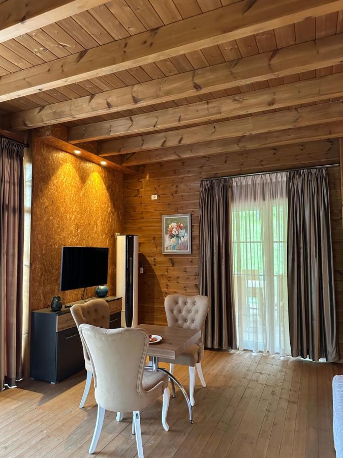 Bianca Hotel & Villa Priska e Madhe Buitenkant foto