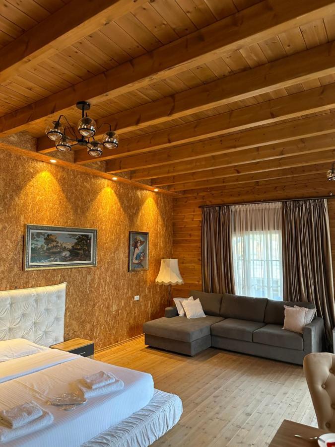 Bianca Hotel & Villa Priska e Madhe Buitenkant foto