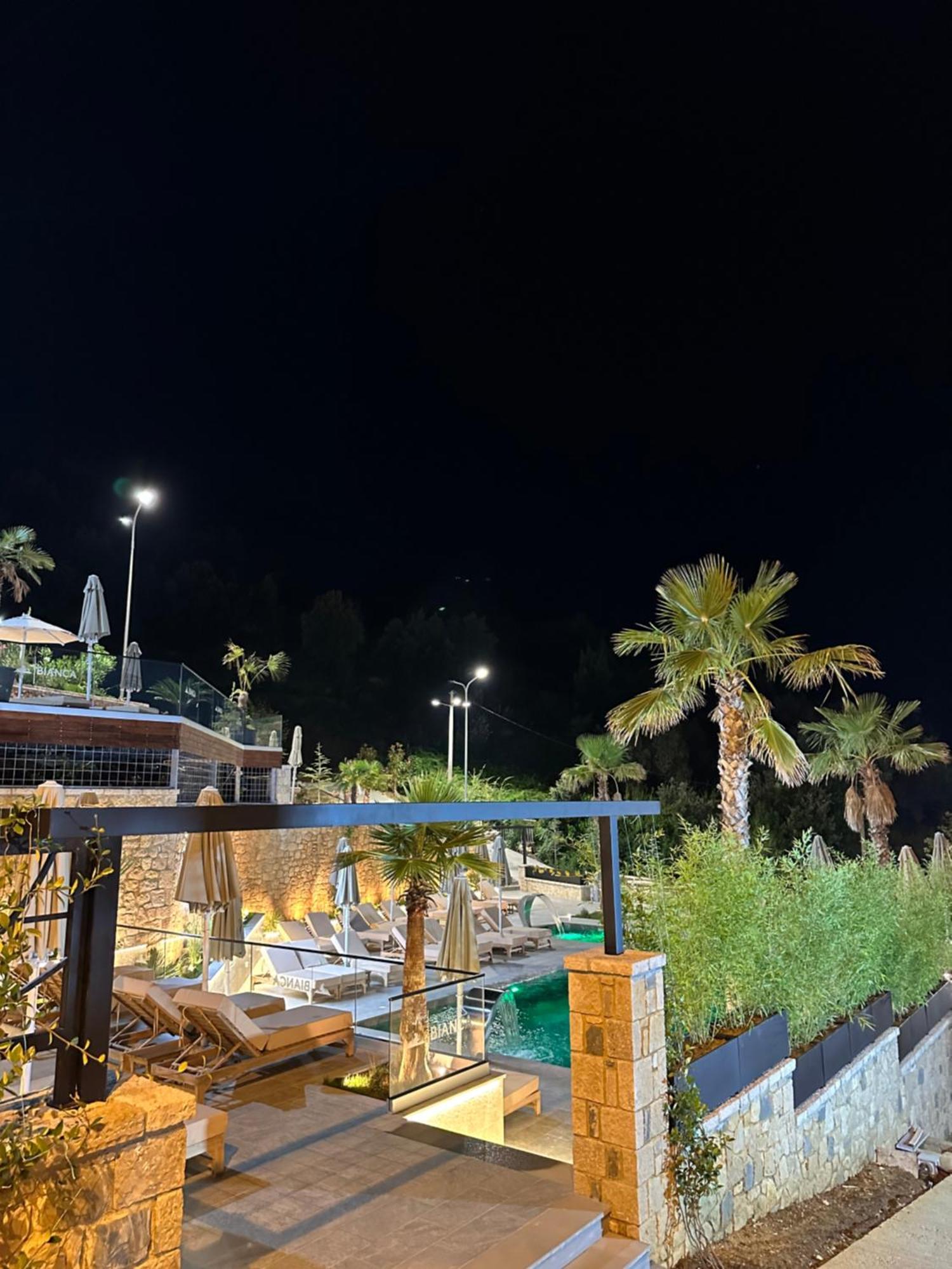 Bianca Hotel & Villa Priska e Madhe Buitenkant foto