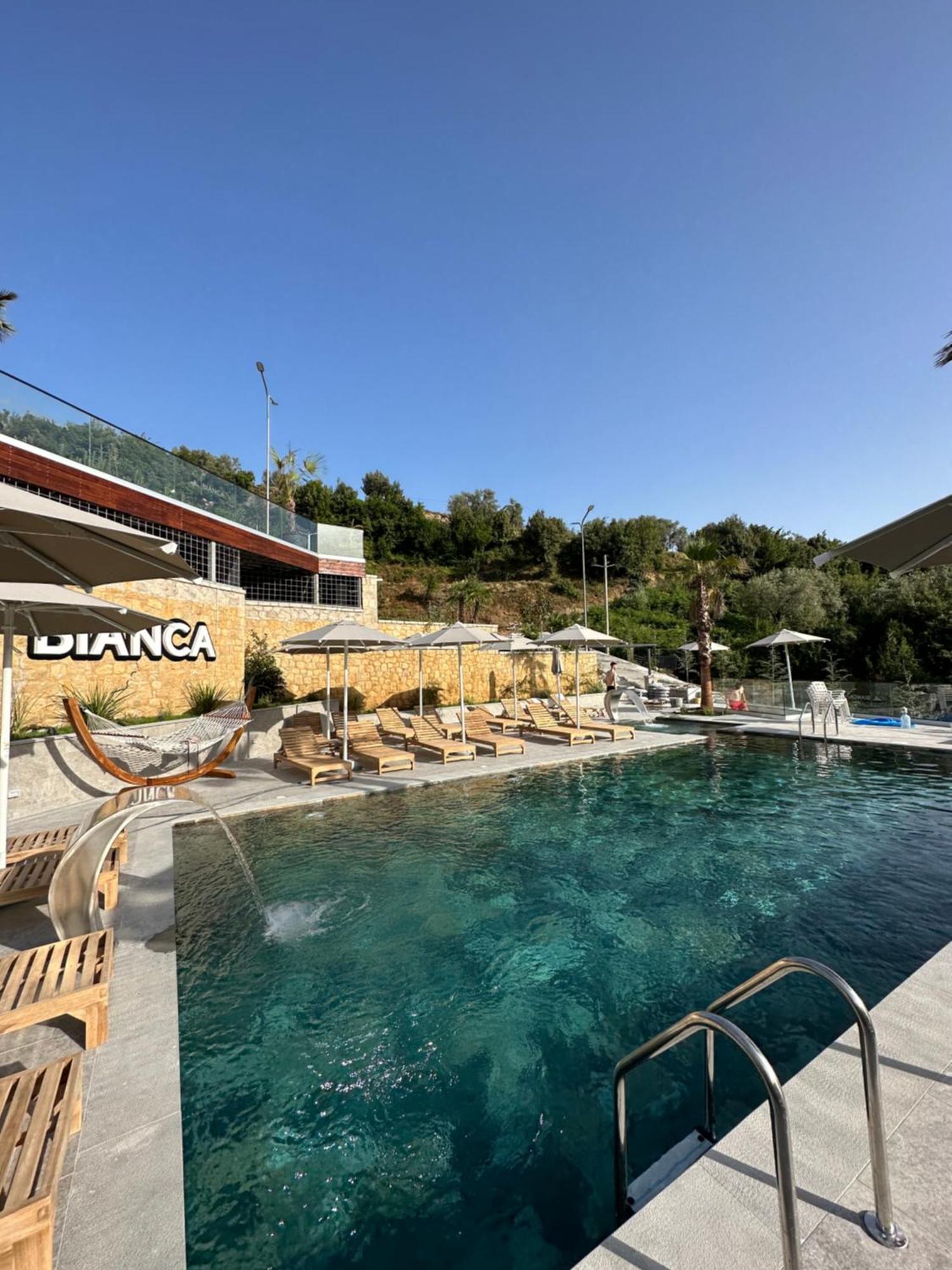 Bianca Hotel & Villa Priska e Madhe Buitenkant foto